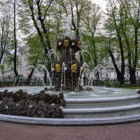 Фонтан Коронный :: Татьяна Машошина
