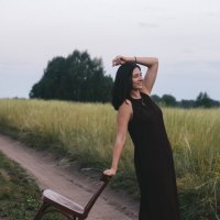 Со стулом :: Валерия .