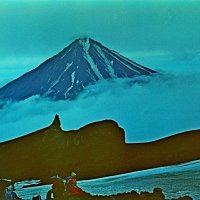 КАМЧАТКА,  перед восхождением на вулкан Авача. :: Виктор Осипчук