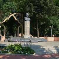 Нижнекамск. Парк имени Габдуллы Тукая :: Олег Манаенков Нижнекамск. Парк имени Габдуллы Тукая :: Олег Манаенков