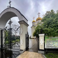 Храм Спиридона Тримифунтского в Нагатинском Затоне :: Олег 