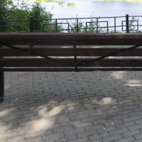 Скамейка на смотровой площадке