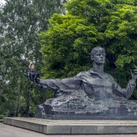Я крикнул- помаши мне рукой- и мальчик помахал :: Сергей Цветков Я крикнул- помаши мне рукой- и мальчик помахал :: Сергей Цветков