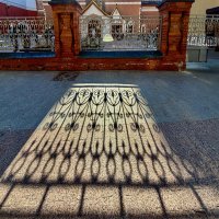 Решетка Третьяковской галерее. :: Любовь 