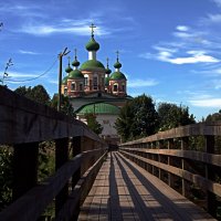Храм