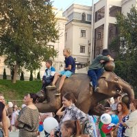 Мальчишки и девчонки,а также их родители... :: Galina Solovova Мальчишки и девчонки,а также их родители... :: Galina Solovova