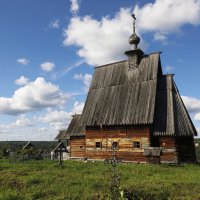 Воскресенская церковь (1699г.) в Плёсе