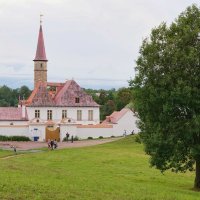 Приоратский дворец.
