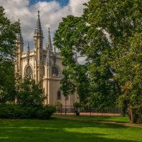 В Петергофе, в парке Александрия