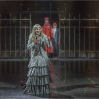 Актриса Алла Еминцева в роли Гертруды. :: Александр Максимов