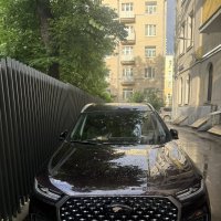 «Да, — сказал Остап, — теперь я и сам вижу, что автомобиль не роскошь, а средство передвижения»
