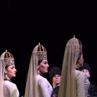 Из серии Кавказкие танцы
