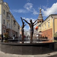 Живописный фонтан Ярославля.
