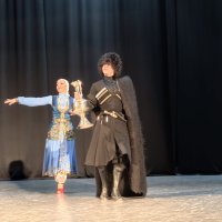 Из серии Кавказкие танцы