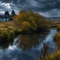 Гроза надвигается на село