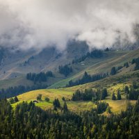 Под облаками