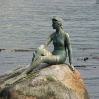 Городская скульптура :: Michael M