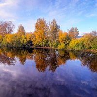 Осень на берегу Введенского ручья :: Сергей 