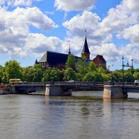 Дровяной мост и собор