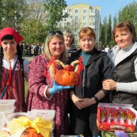На фестивале "Тыквенная каша".