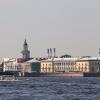Ростральные колонны вид с Невы :: Любовь Сахарова