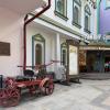 Неожиданная встреча с историей. :: Любовь 