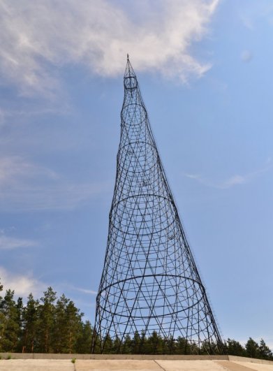 не Пизанская и не падает не Пизанская и не падает