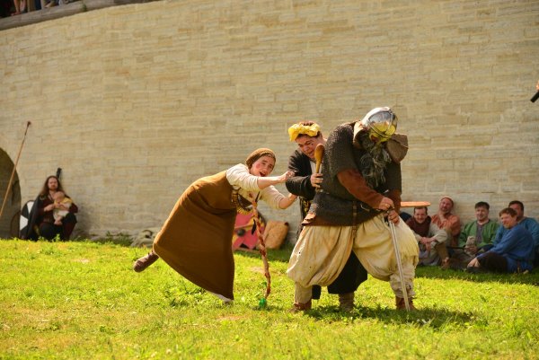 8 - Дедка за репку, Бабка за Дедку, Внучка за Бабку ....