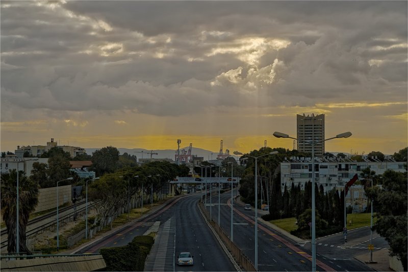 Израиль УТРО 11,04,2025г, Бат-Галим , НАБЕРЕЖНАЯ ДОРОГА Израиль УТРО 11,04,2025г, Бат-Галим , НАБЕРЕЖНАЯ ДОРОГА