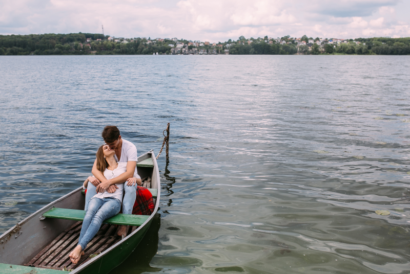 Идеи для летней фотосессии на природе или в городе в 2025 - №28