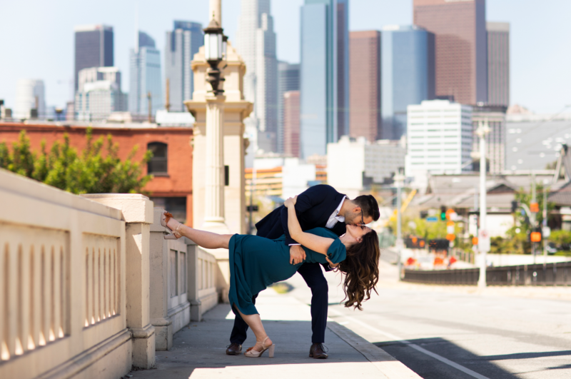 Идеи для летней фотосессии на природе или в городе в 2025 - №2